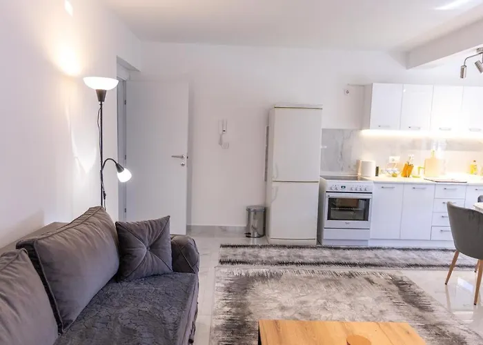 شقة Sirius نوفي بازار