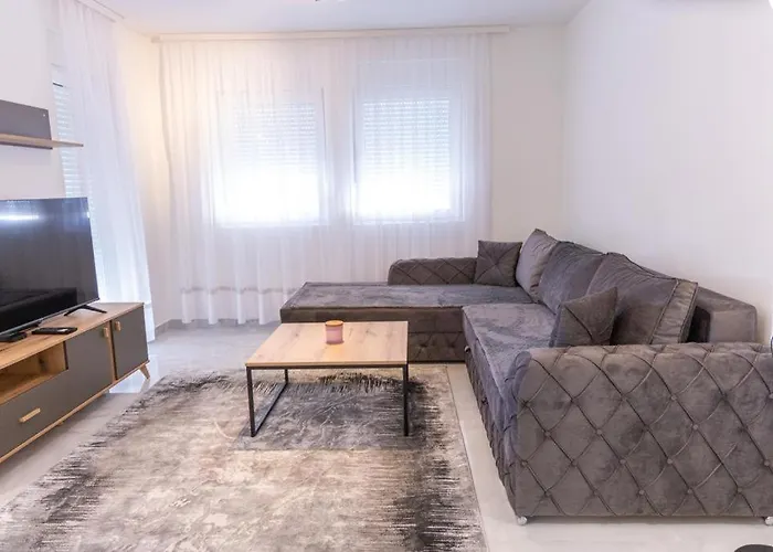 Sirius شقة نوفي بازار